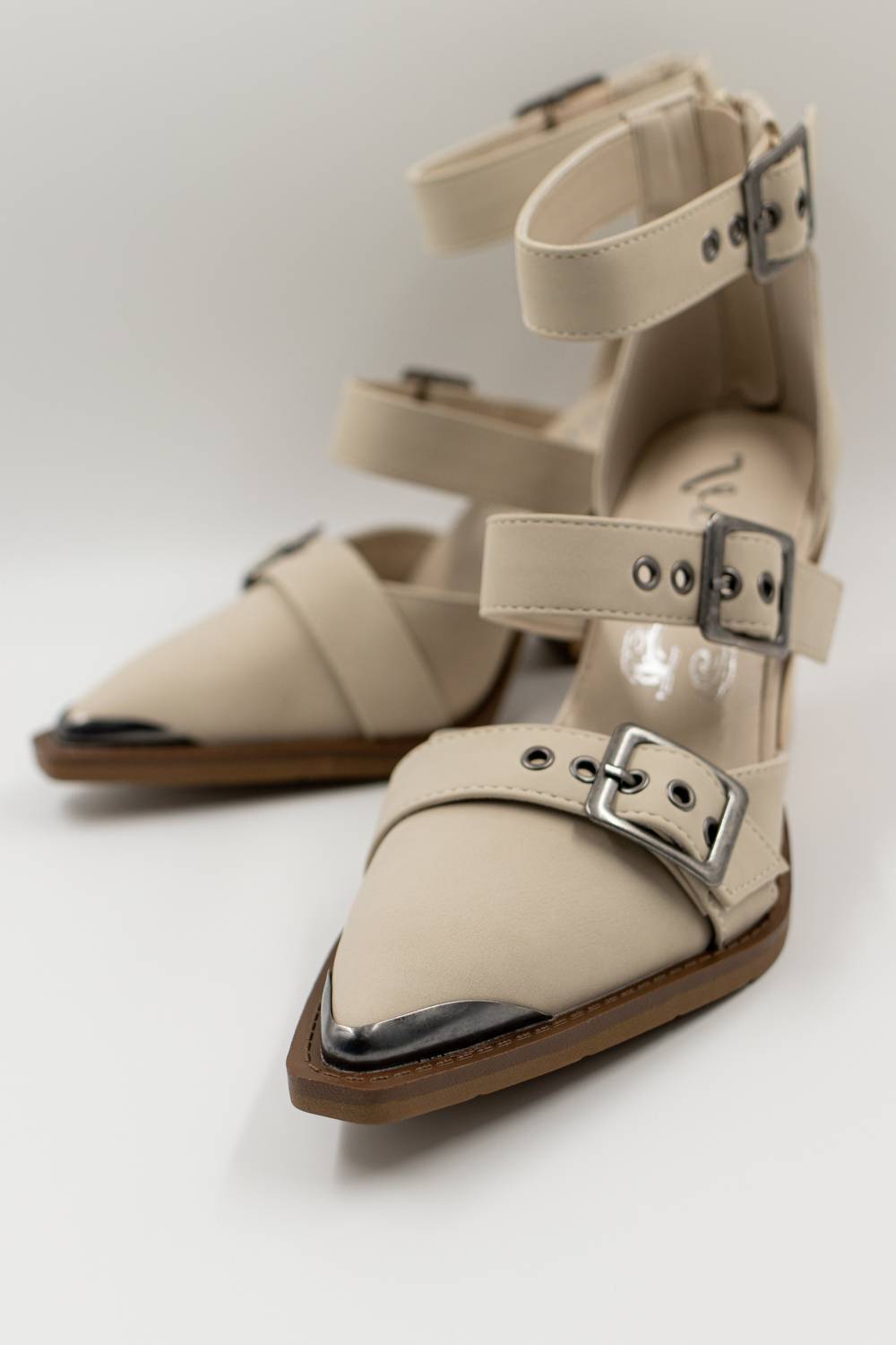 Very G Women's Sandstone Boot in beige - women's shoe - view 4