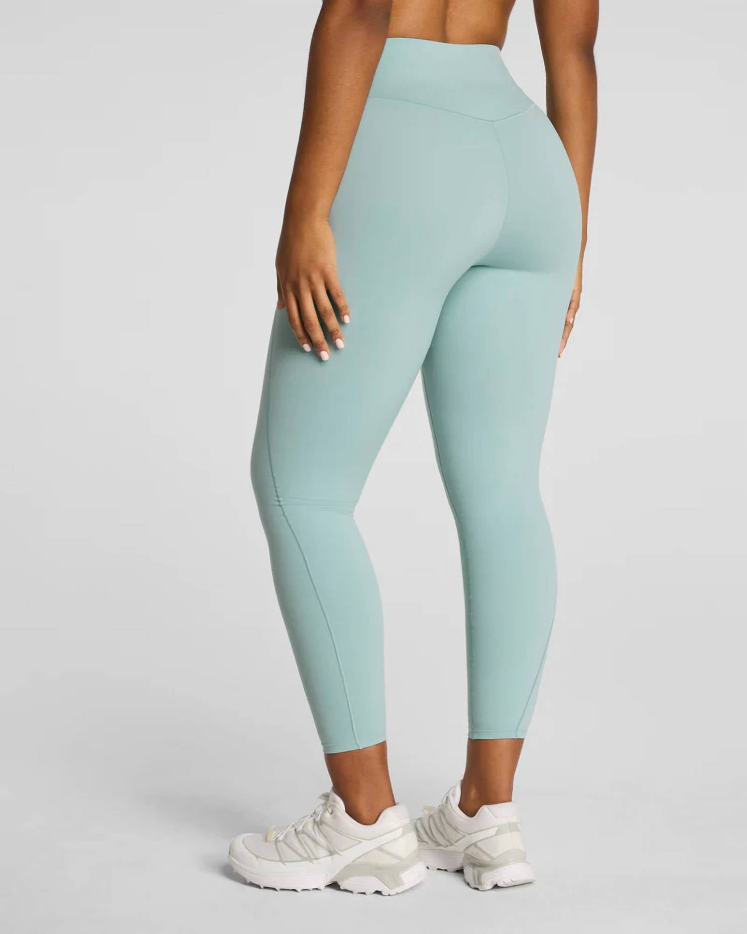 Spanx 7/8 Legging in wave - women's pants - detail view