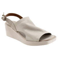 Bueno - Women's Flynn Sandals
