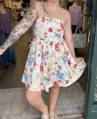 Entro - Women's Sorelle Floral Ruched Mini Dress