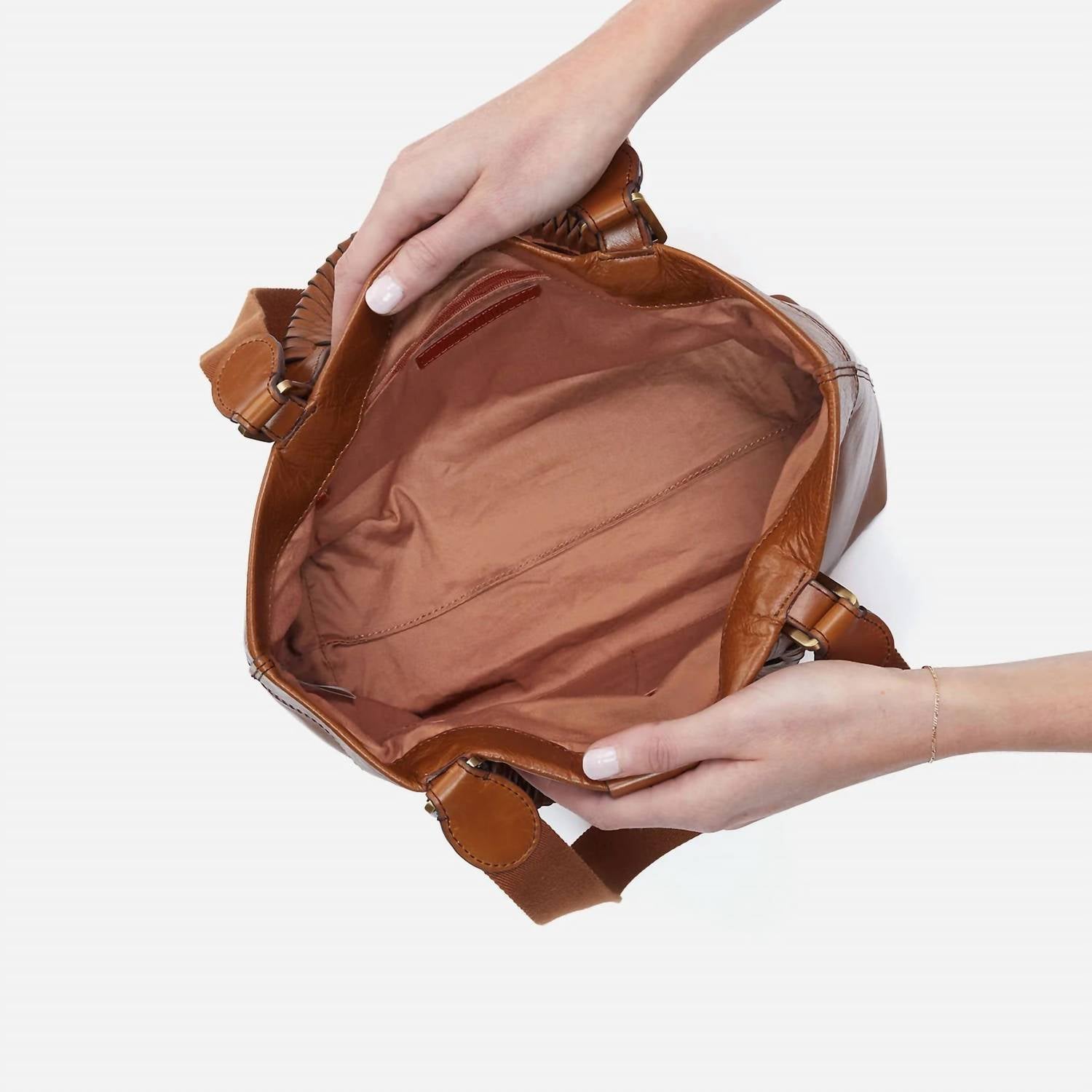 Hobo - Romy Medium Crossbody
