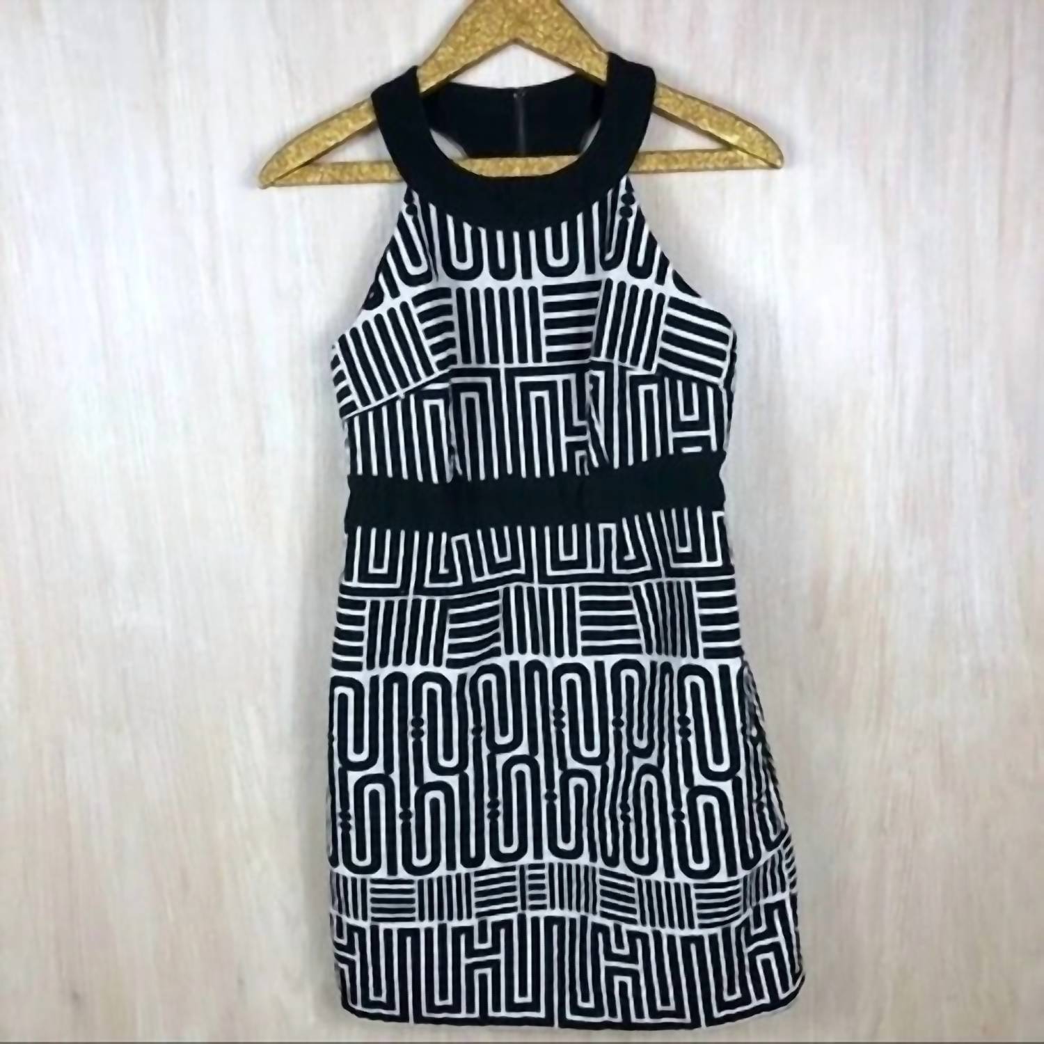 Laundry By Shelli Segal - Women's Geo Zip Racerback Dress
