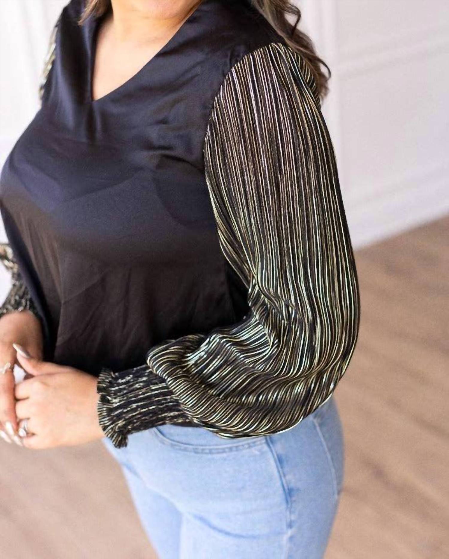 Southern Grace - Glamour Gaze Top With Shimmer Sleeves