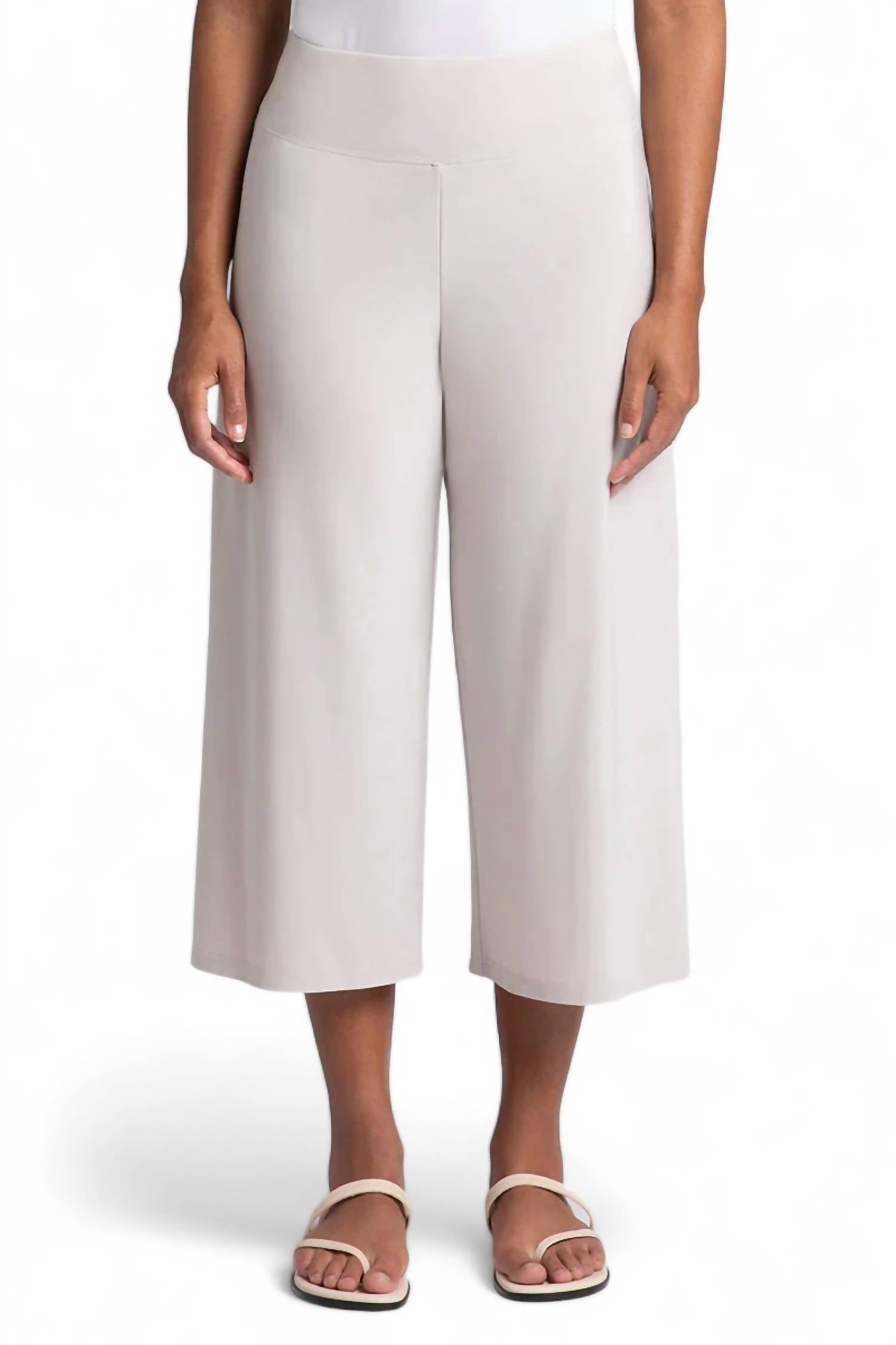 Sympli - SIDE SLIT WIDE CAPRI PANT