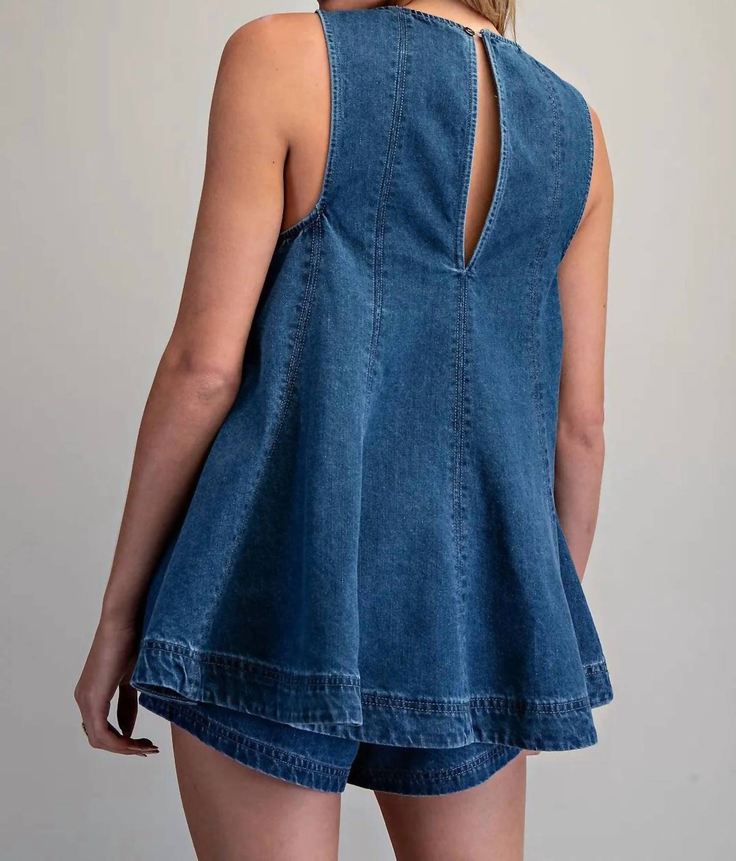 Ee:Some - Fabulous Flared Top