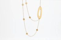 Avenue Chic - Women's Pearl Flower Beaded Necklace