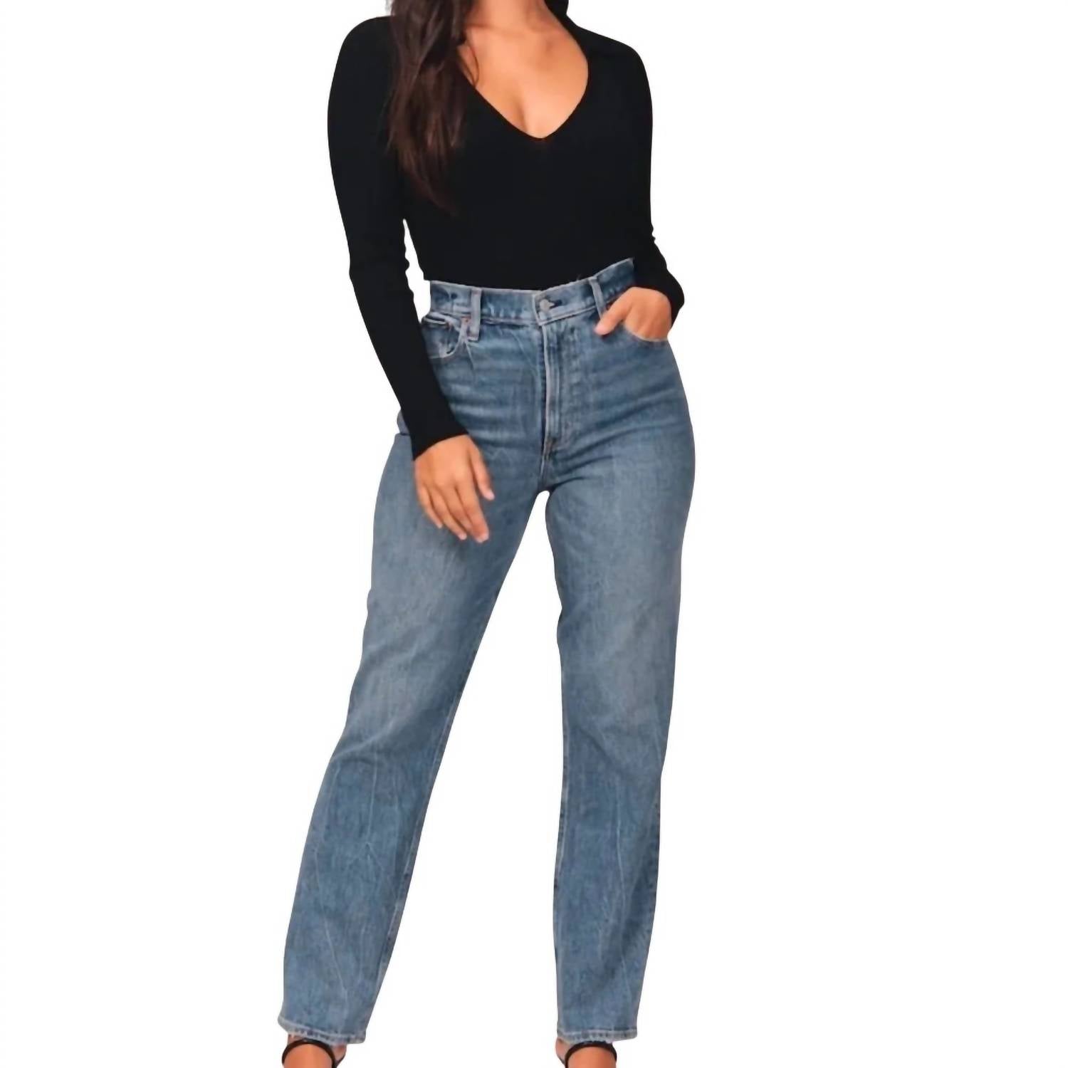 Abercrombie & Fitch - 90s Ultra High Rise Straight Jeans