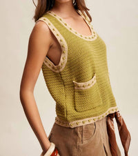 Listicle - Contrast Trim Sleeveless Knit Top