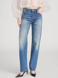 Frame - Essential Straight Leg Jeans