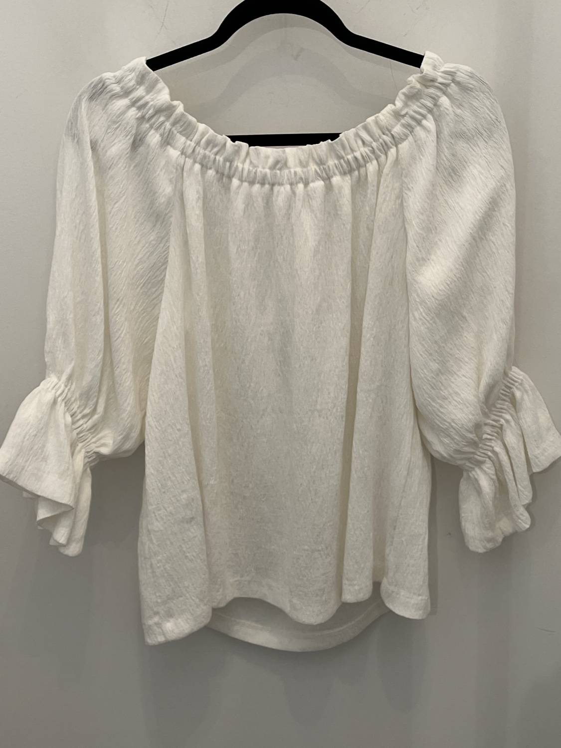 Trina Turk - Women Scoop Neck Top