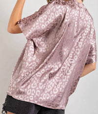 Ee:Some - Lindsay Flowy V-neck Animal Print Top