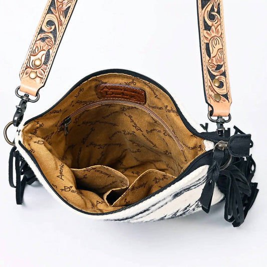 American Darling - Women's Antique Messenger Bag