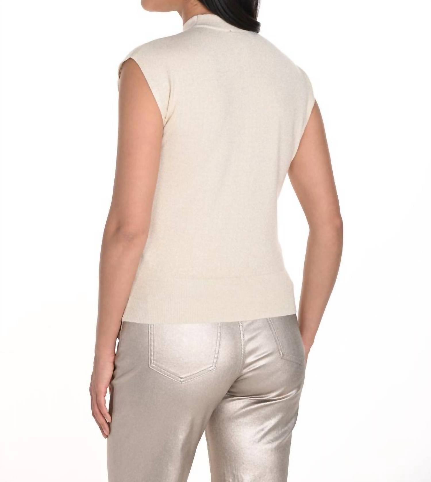 Frank Lyman - Sleeveless Mock Neck Pullover Top