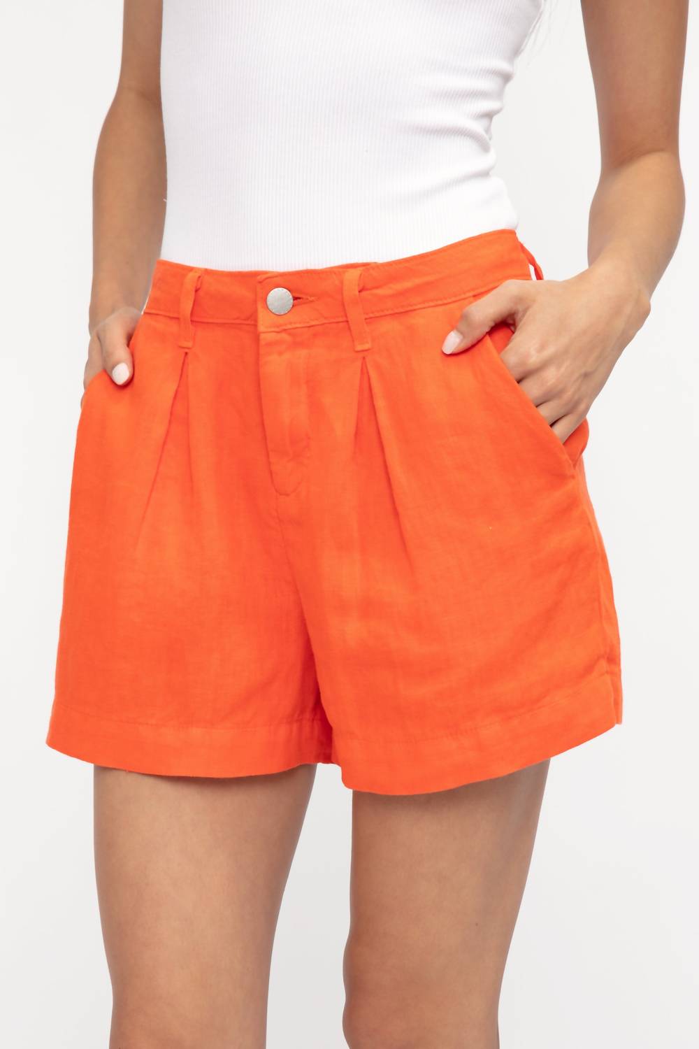 L'Agence - Zahari Pleated Short