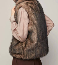 Adroit Atelier - Blossom Faux Fur Sleeveless Vest