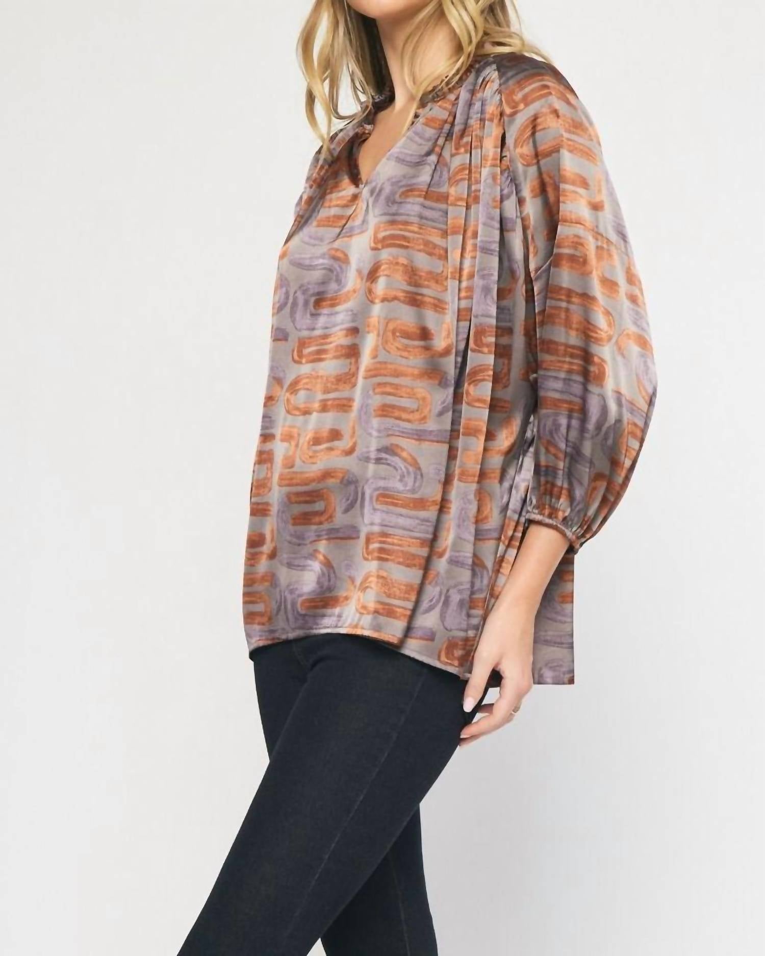 Entro - Swirl Printed V-Neck Top