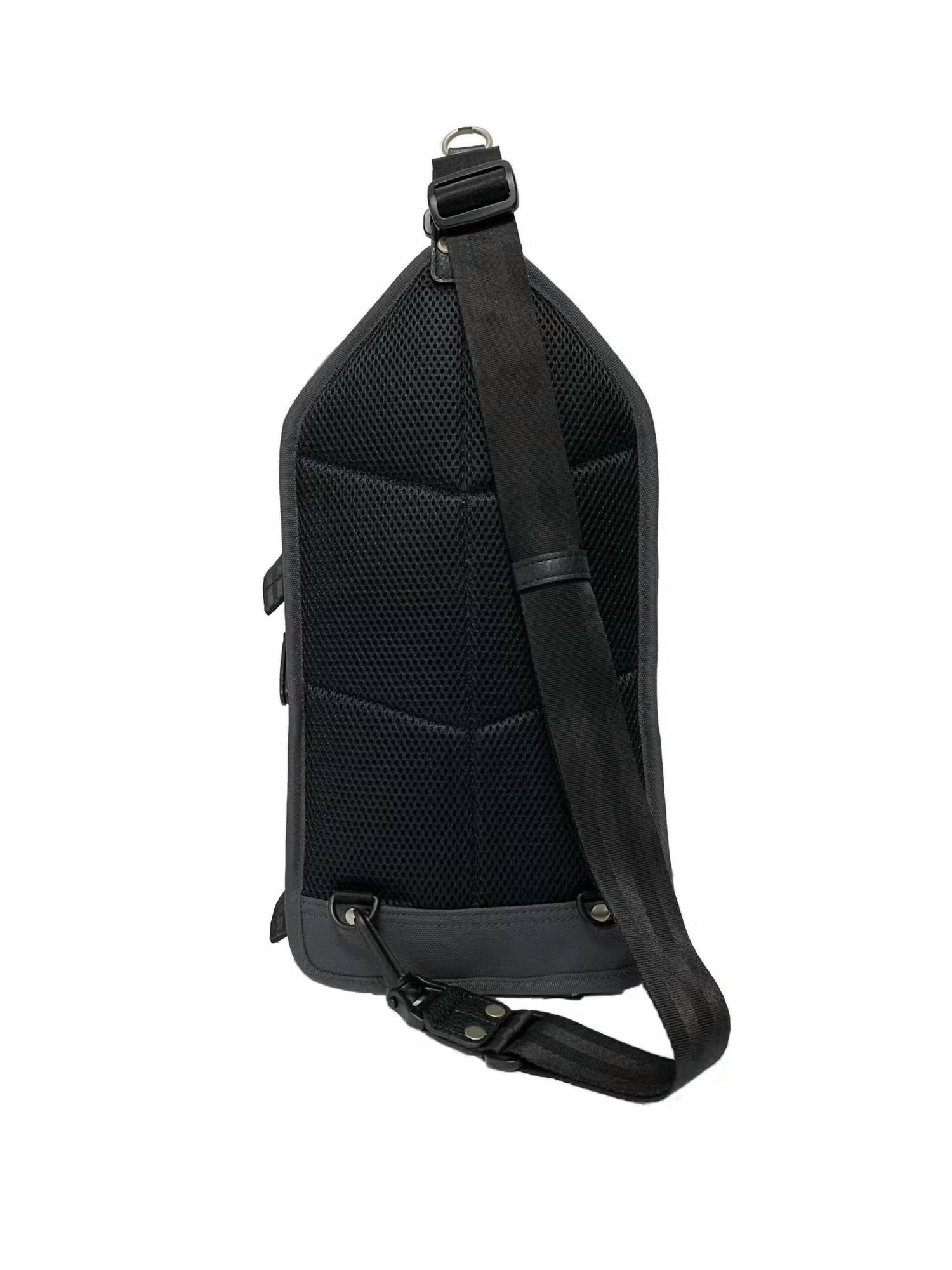 Harvest Label Men's Sling Pack Explorer Bag in metal - men's bag - detail view