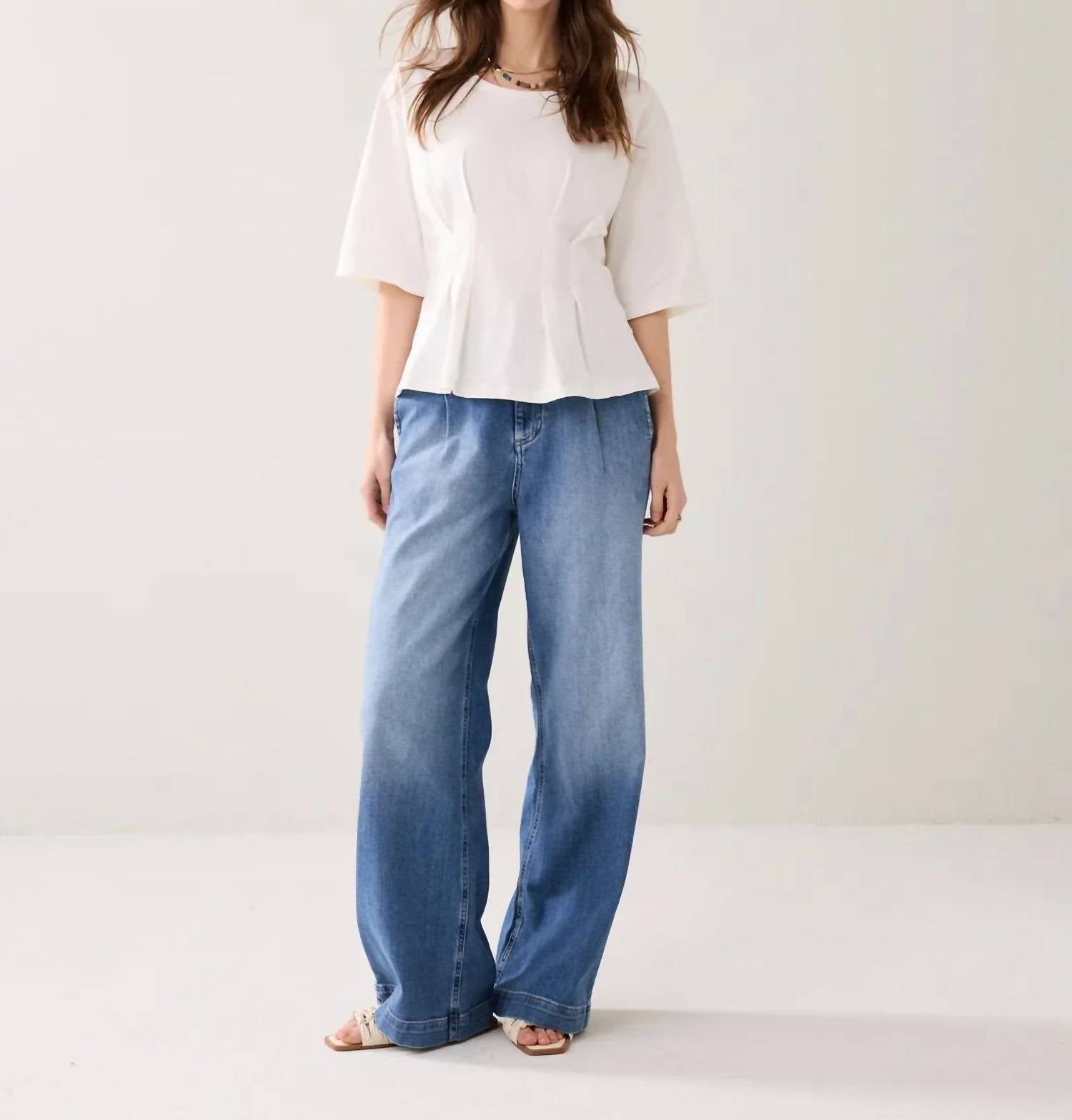 Summum - Feminine Jersey T-Shirt