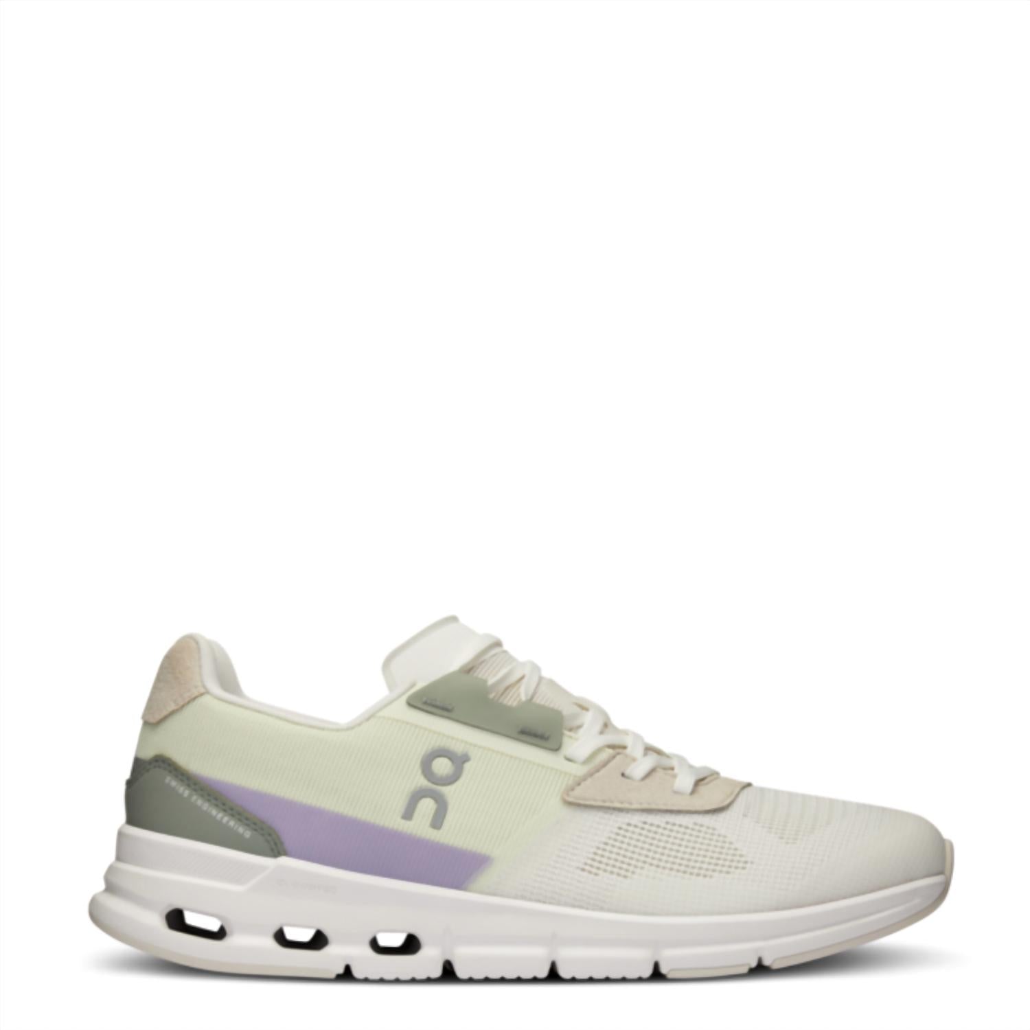 On - Women's Cloudrift Sneakers