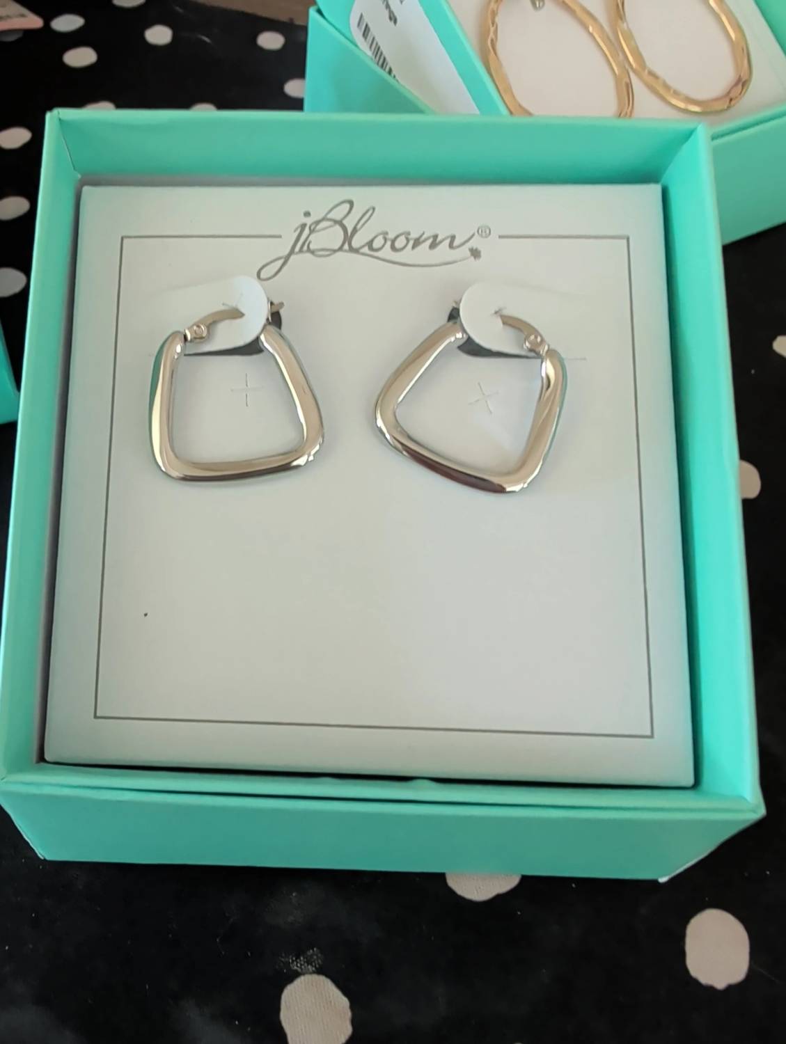 Jbloom - Women's Kendall Hoop Earrings