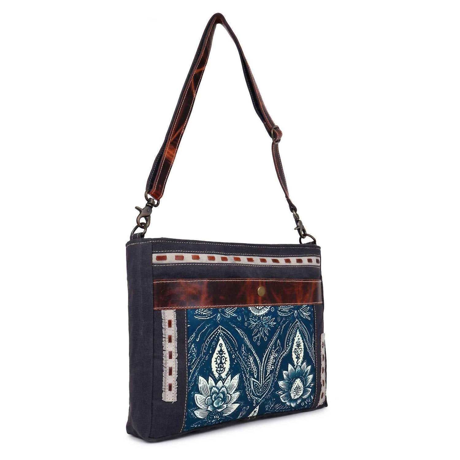 Sixtease Bags - Women's Shoulder Bag