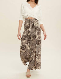 Poshture Finds - Wishlist V-neck Knit Top