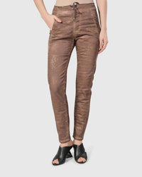 Alembika - Women's Distressed Iconic Stretch Jeans