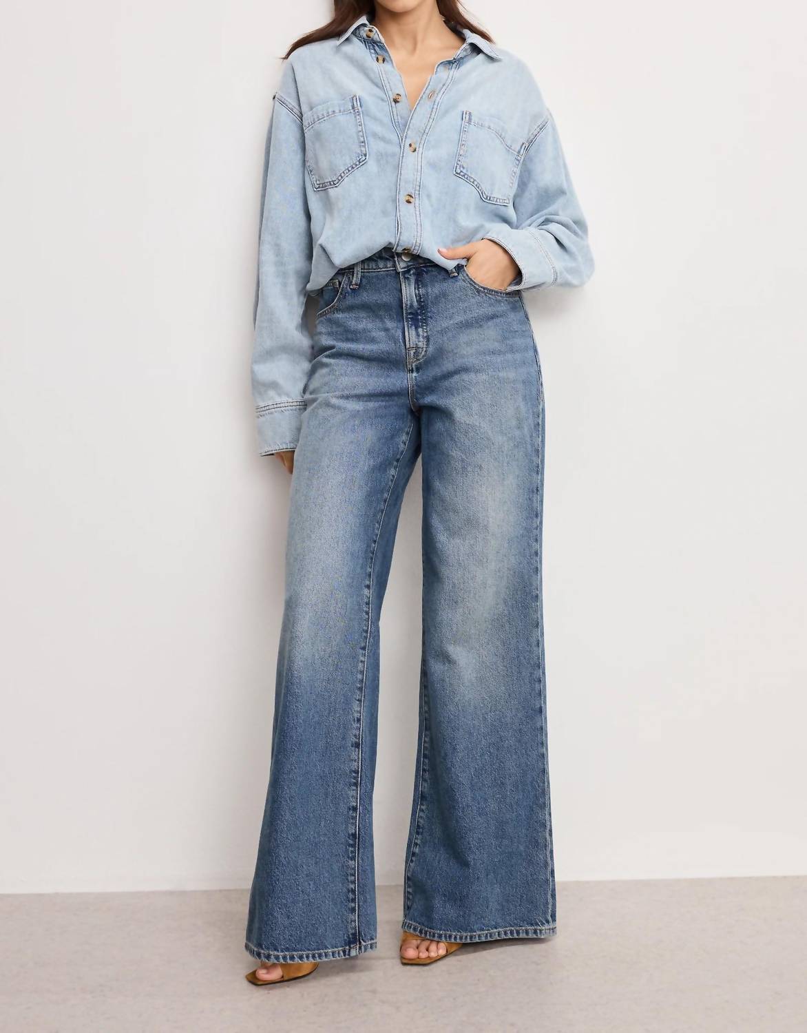 Good American - Oversized shirt with front pockets