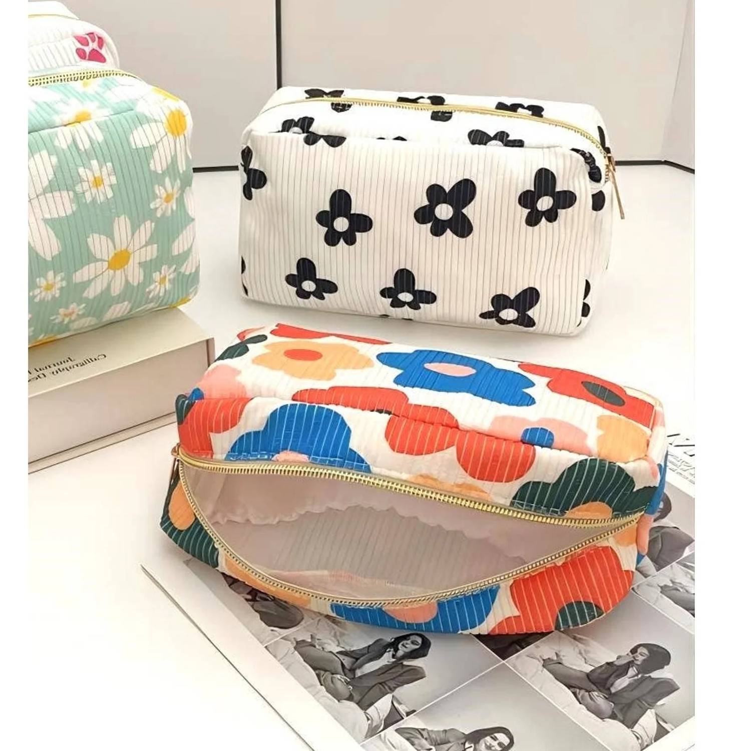 42Pops - Women's Floral Corduroy Makeup Bag