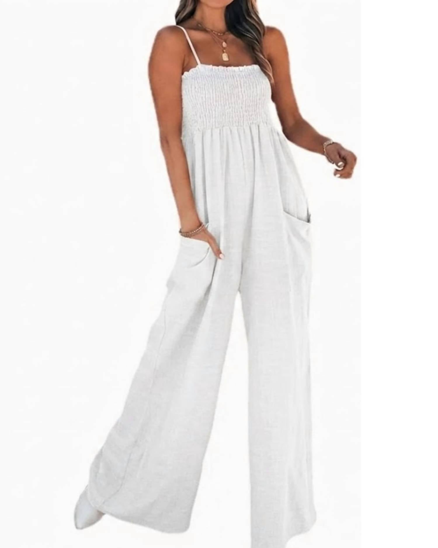 Halcyon Outfitters - Sleeveless Casual Jumpsuit
