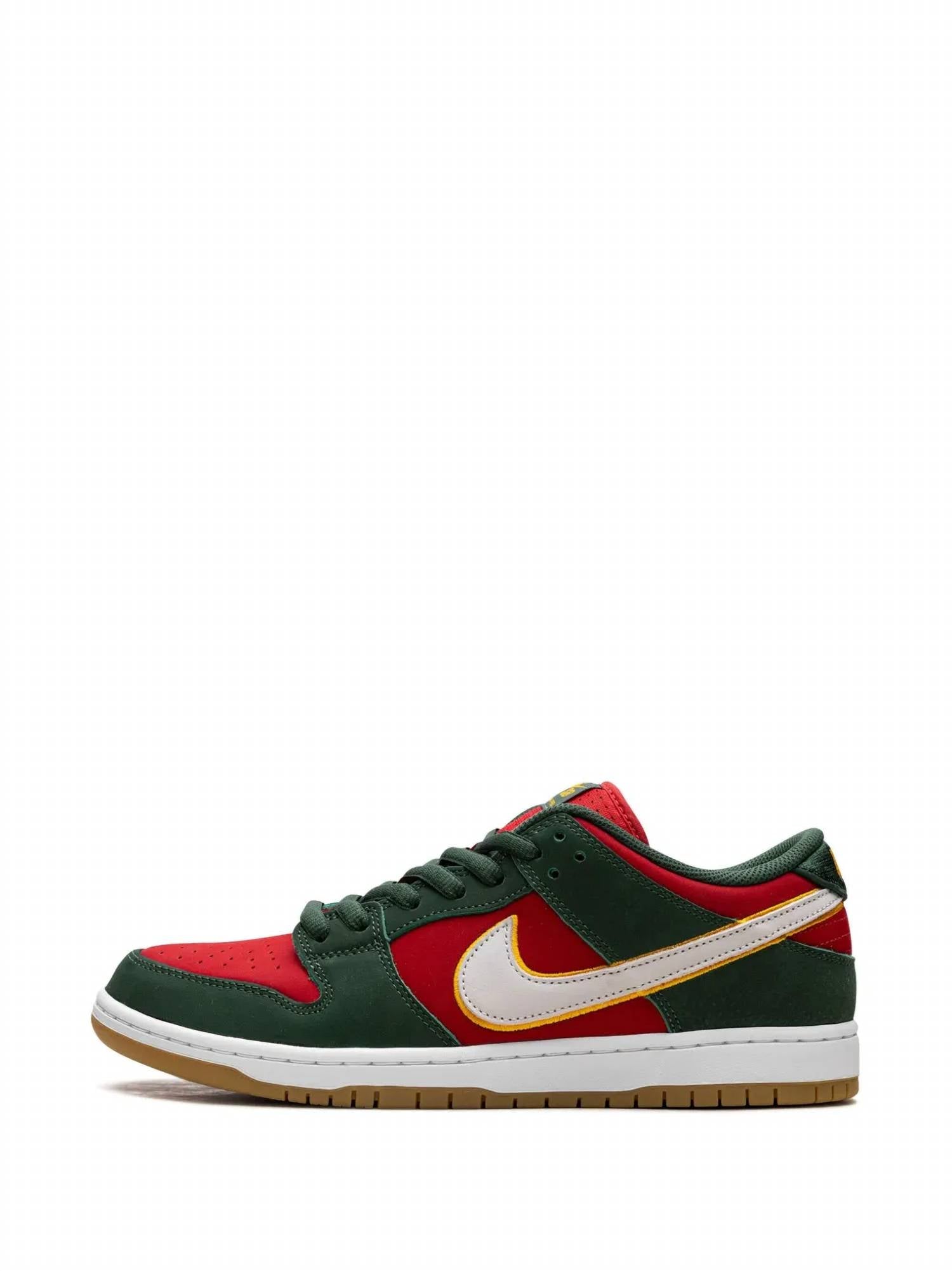 Nike - Men's Dunk Low Sneakers