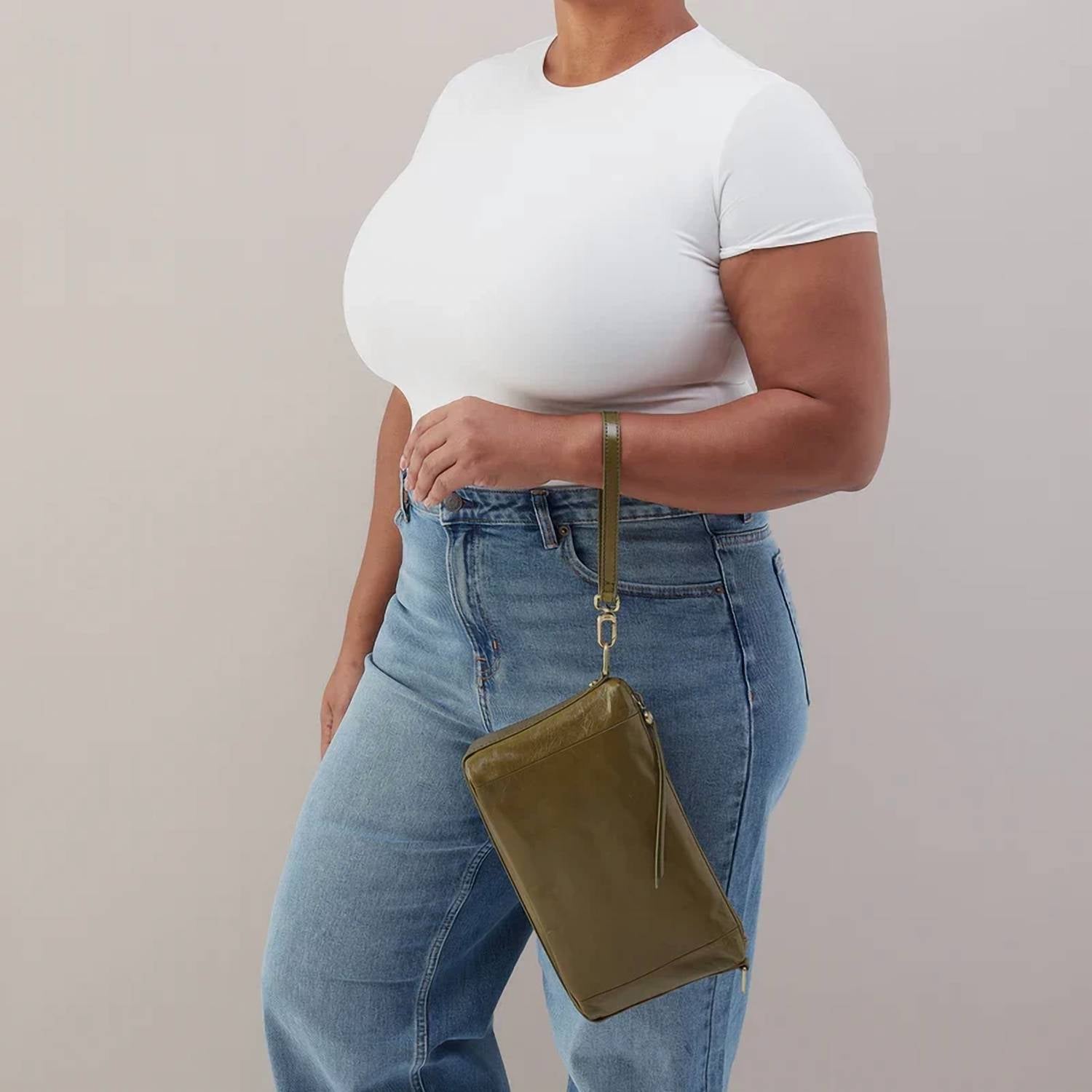 Hobo - Women's Darcy Carry-all Crossbody Bag