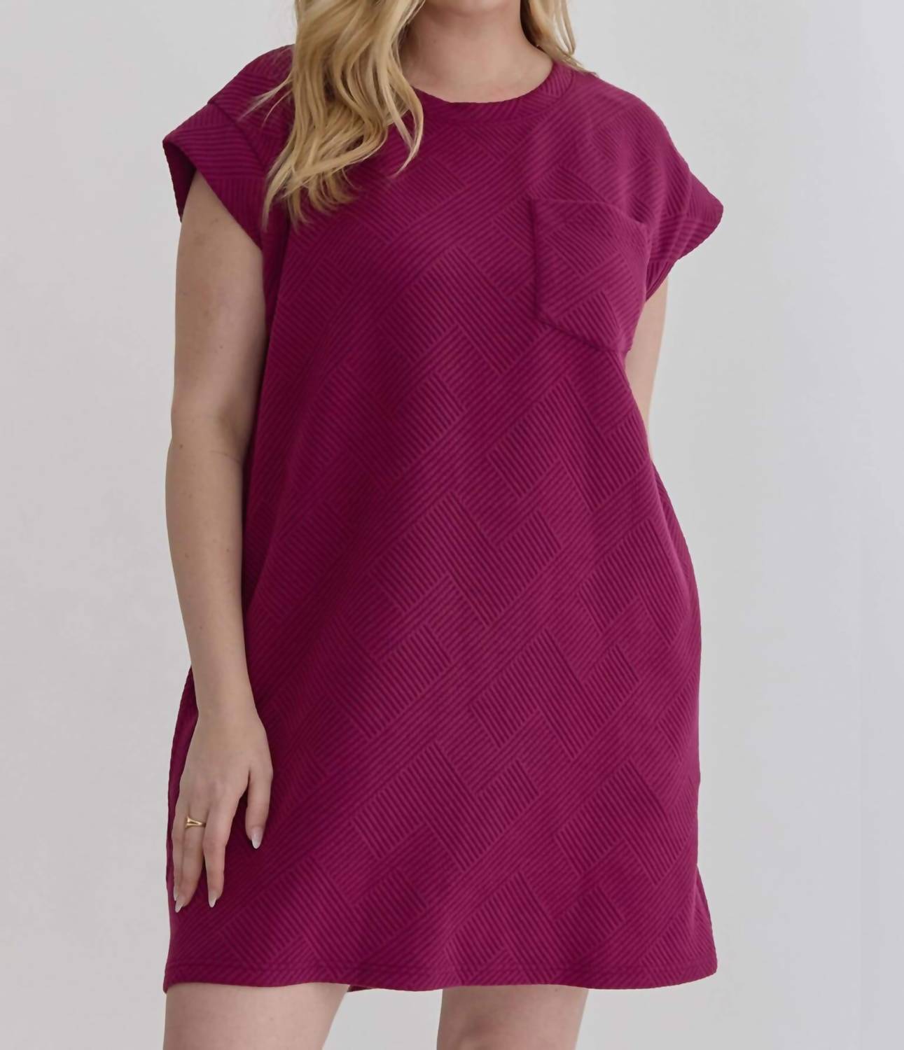 Entro - Quilted Round Neck Sleeveless Mini Dress