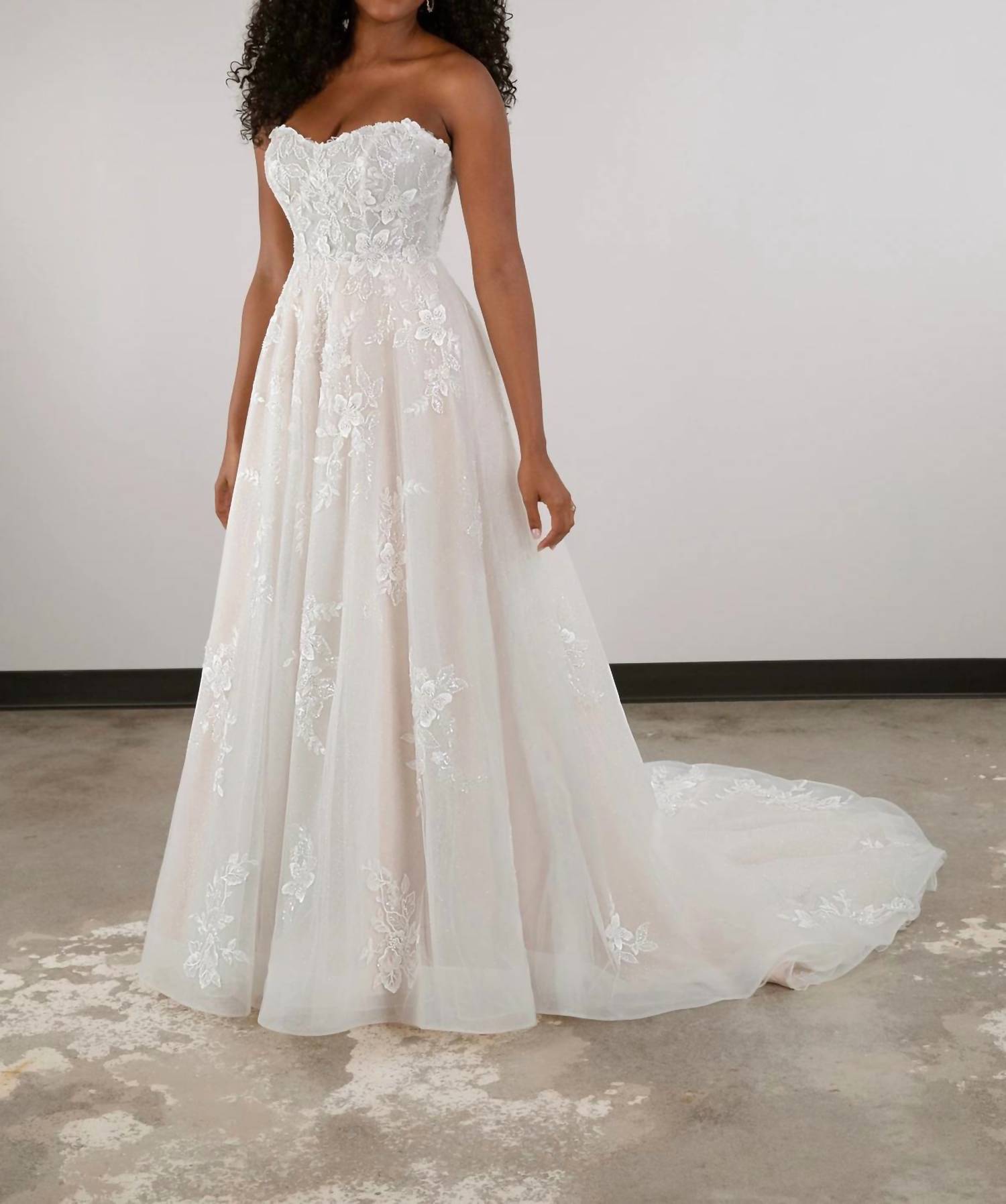 Essence Of Australia - Romantic Strapless Lace And Sparkle Tulle A-line Wedding Dress