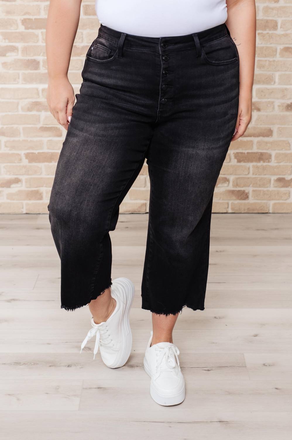 Judy Blue - High Rise Button Fly Wide Leg Crop Jean