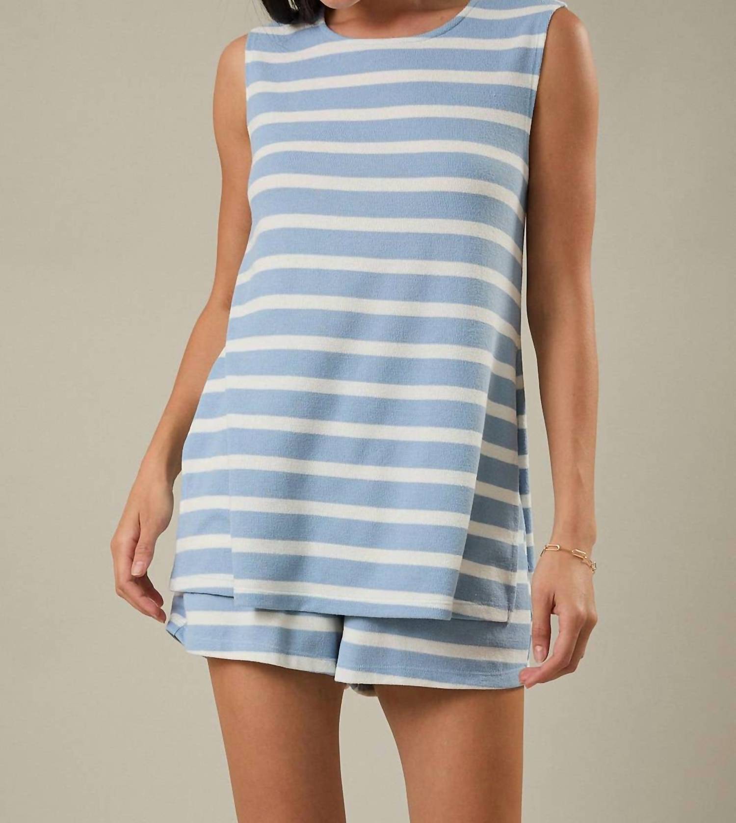 Gilli - Evie Tank Top And Shorts Set