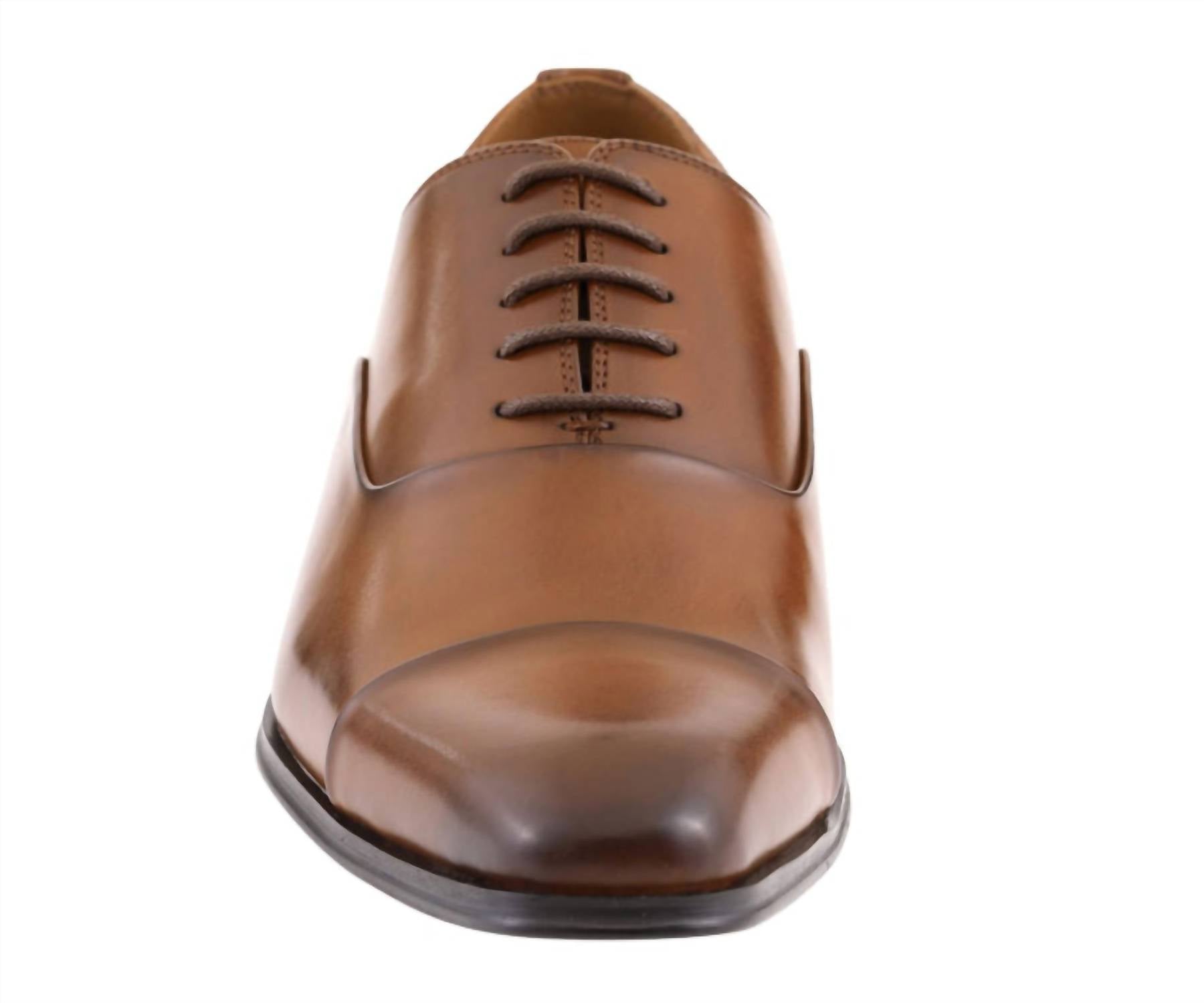 Amali Men's Zyon Oxford Shoes in cognac - men's shoe - detail view