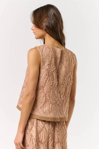 Lalavon - Sleeveless Textured Blouse