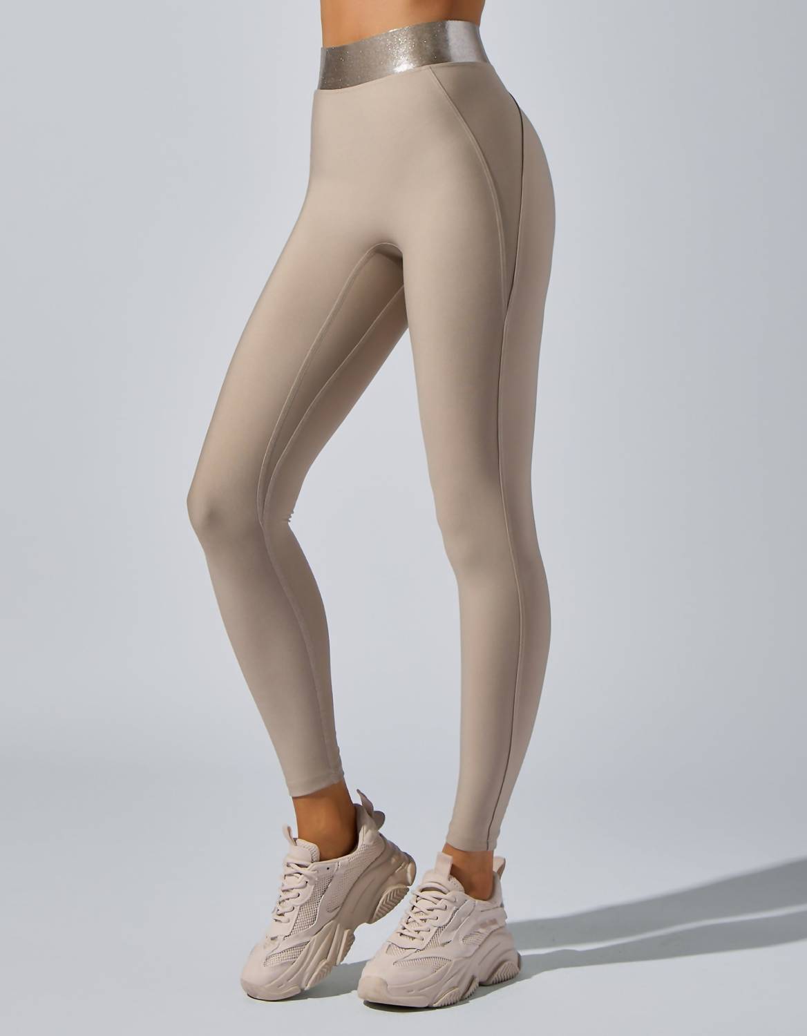 HEROINE SPORT Lina High Rise Leggings in taupe - women's pants - detail view