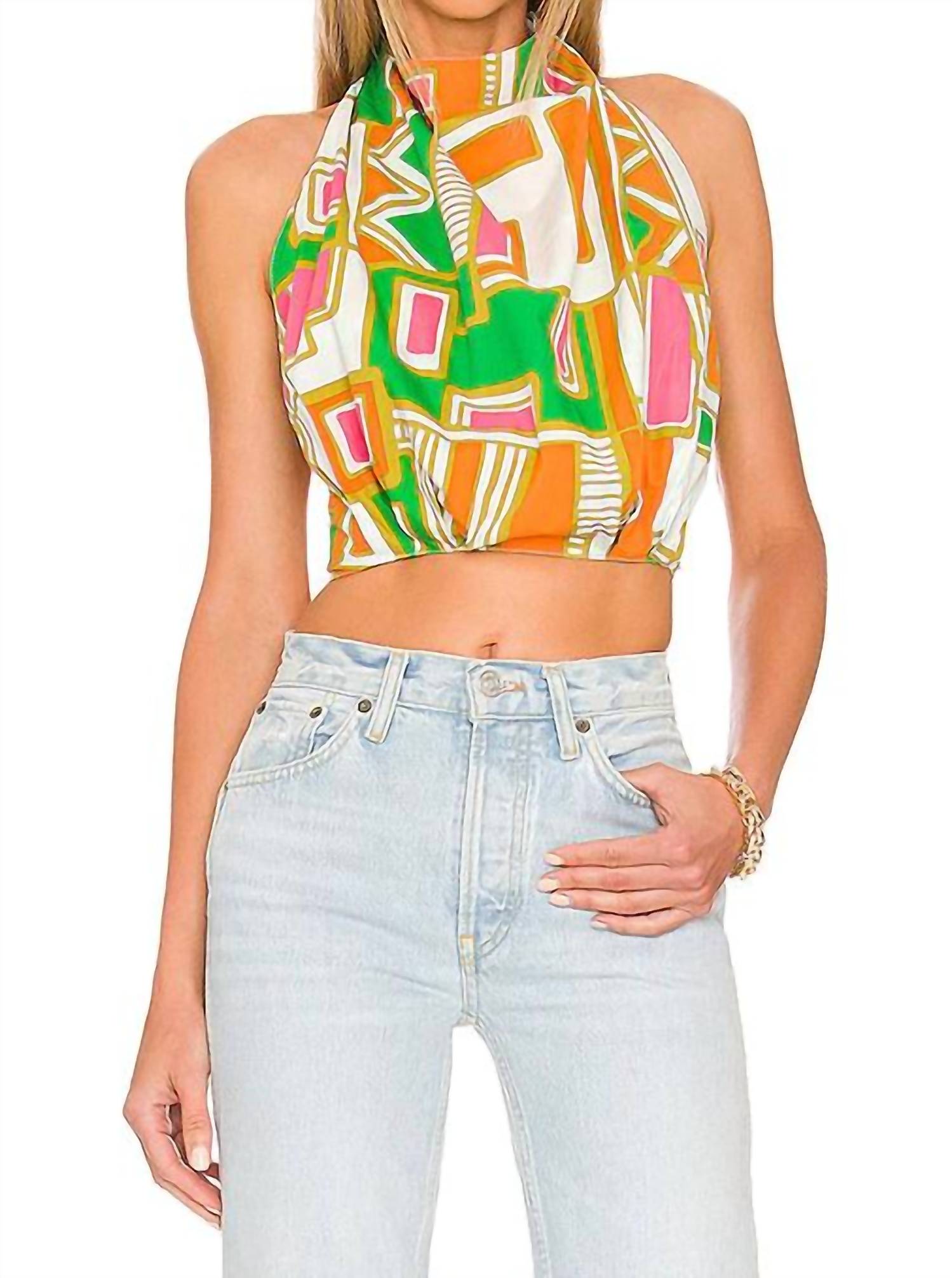 HIGHNECK BACKLESS TOP