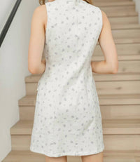 Sunday Edition - Boat Neck Sleeveless Ditsy Print Twill Mini Dress