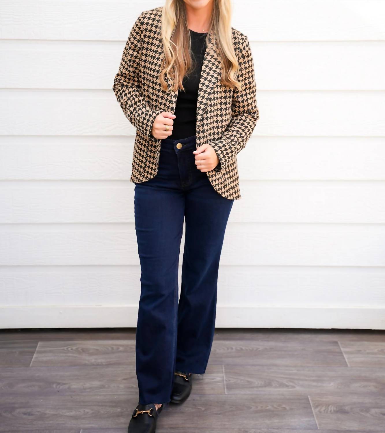 Doe And Rae - Houndstooth Jacquard Blazer