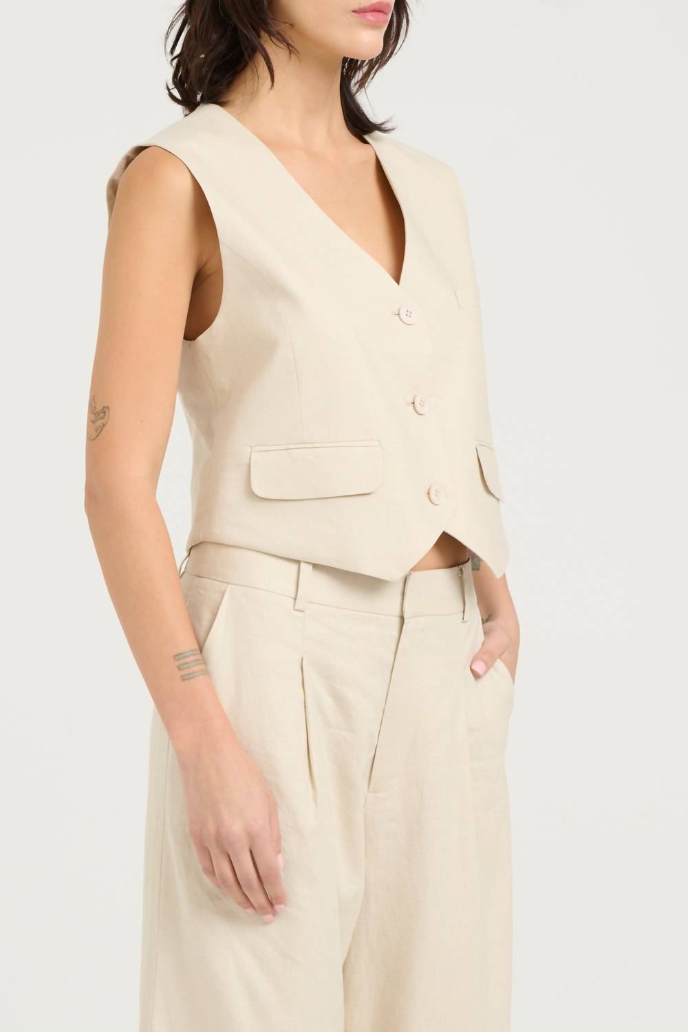 Gestuz - Elarah Vest