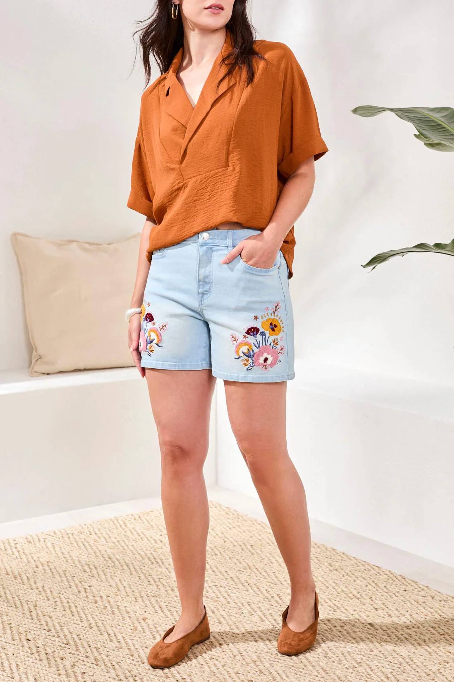 Tribal - Audrey Girlfriend Denim Short With Fancy Embroidery