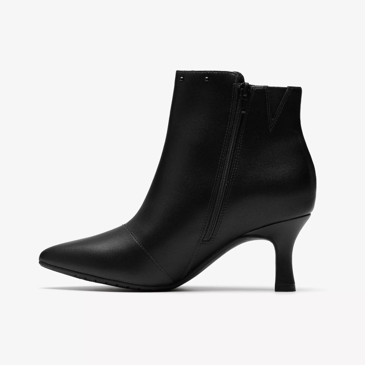 Clarks - Women's Kataleyna Madi Boots