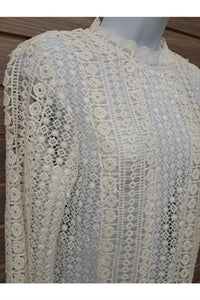 Kate C. - Women's All Over See Thru Lace 1 Button Back