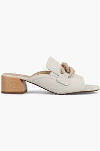 Vaneli - Women's Cannia Sandals