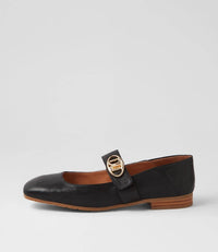 Django & Juliette - Women's Pelisk Leather Flat Shoes