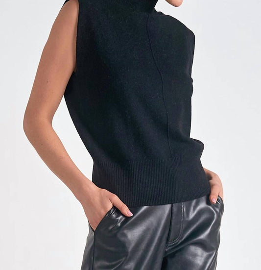 Elan - Chelcie Sleeveless Sweater