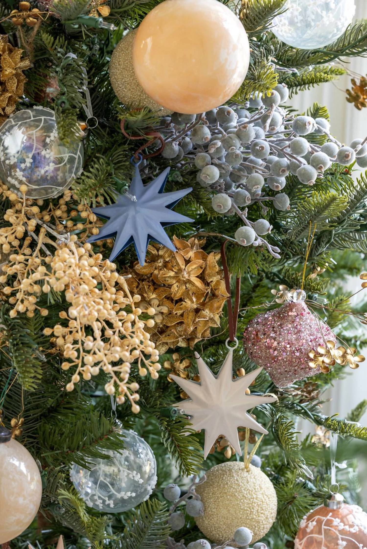 A & B Floral - Sparkle Sphere Ornament - Set Of 6